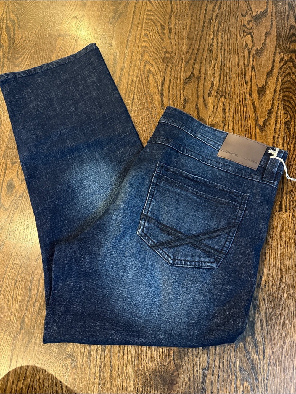 Men's Dark Blue Denim Jeans - Classic Straight Fit 40x32 axel